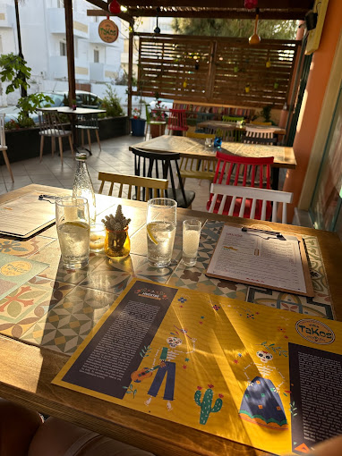 TaKos Restaurant